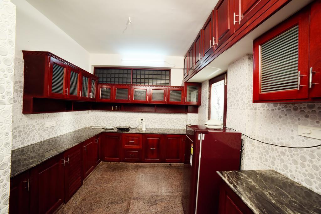 Beersheba Three Bed Room A/C Apartments Thiruvananthapuram Bagian luar foto