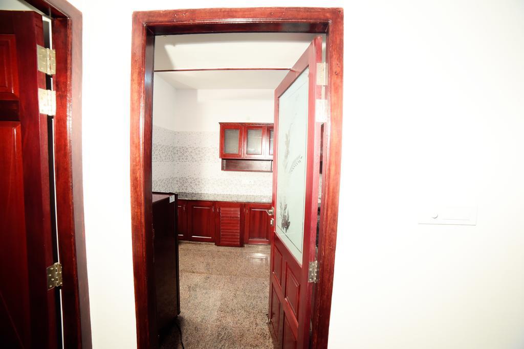 Beersheba Three Bed Room A/C Apartments Thiruvananthapuram Bagian luar foto