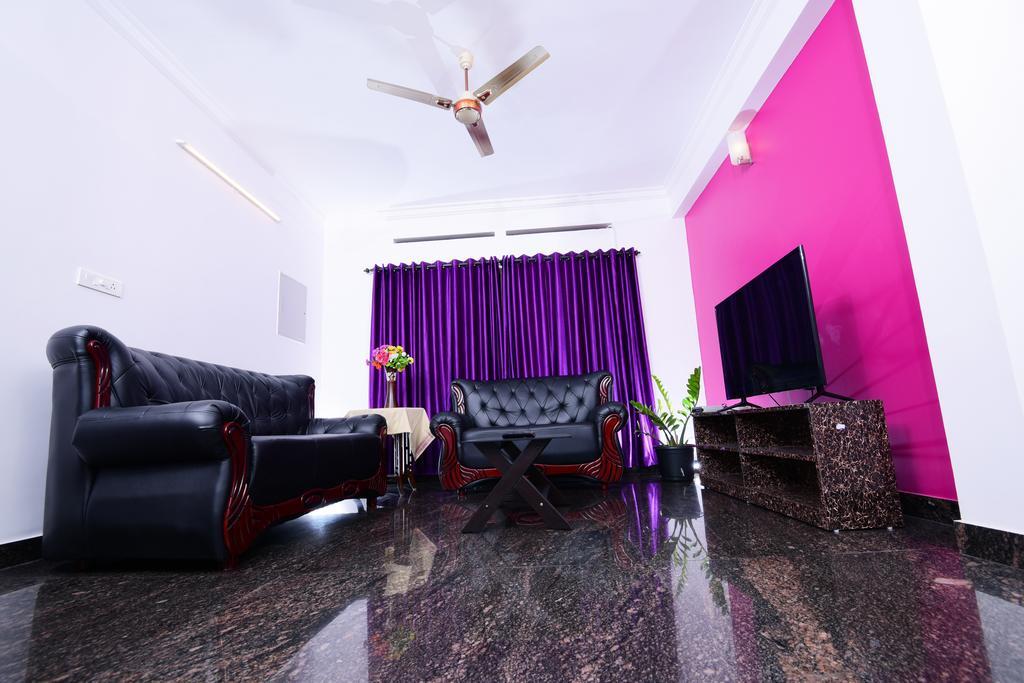 Beersheba Three Bed Room A/C Apartments Thiruvananthapuram Bagian luar foto