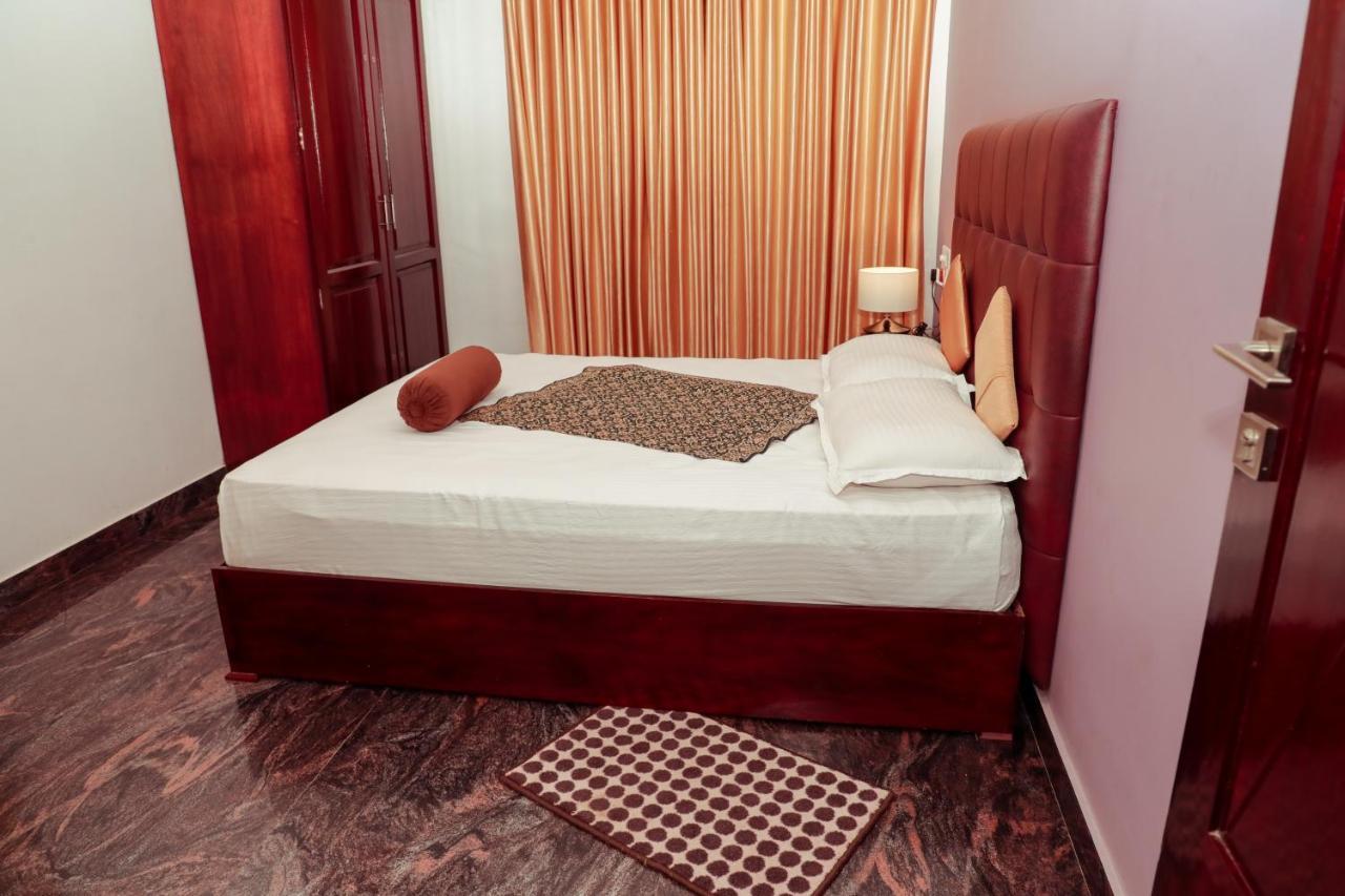 Beersheba Three Bed Room A/C Apartments Thiruvananthapuram Bagian luar foto